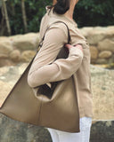 NEREIDA II SHOULDER BAG in Black Napa handbag Kendall Conrad   
